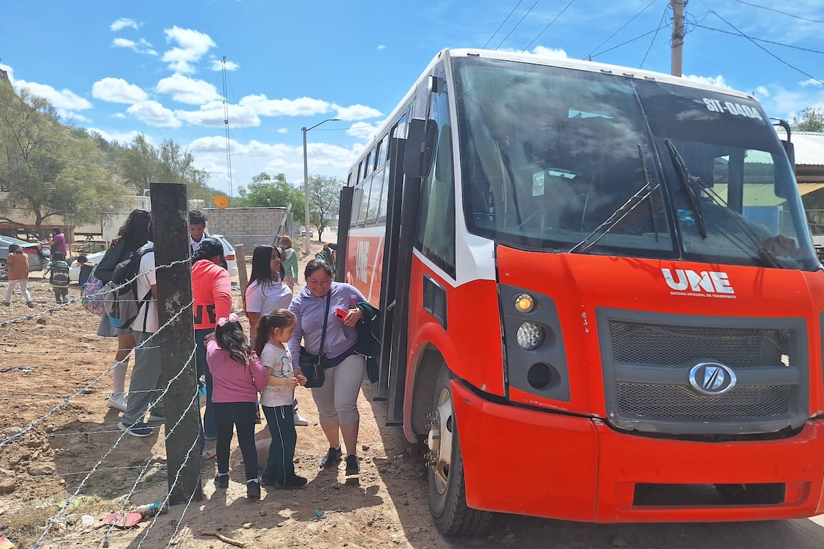 Usuarios de transporte en Hermosillo piden extender horario de línea alimentadora