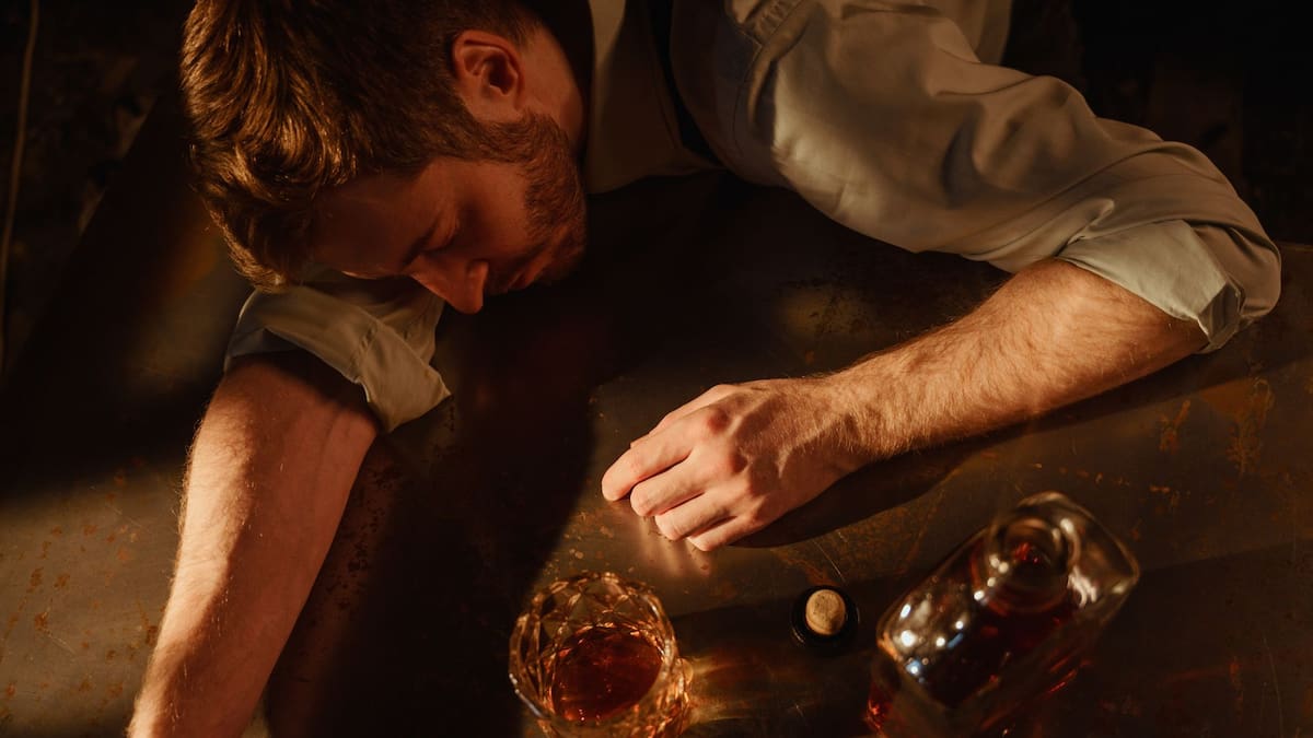 Qué hacer para desintoxicar tu cuerpo después de tomar alcohol | Foto: Especial (canva)