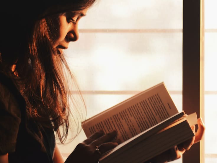 ¿Qué le sucede a tu cerebro cuando lees? Esto demuestran nuevos estudios