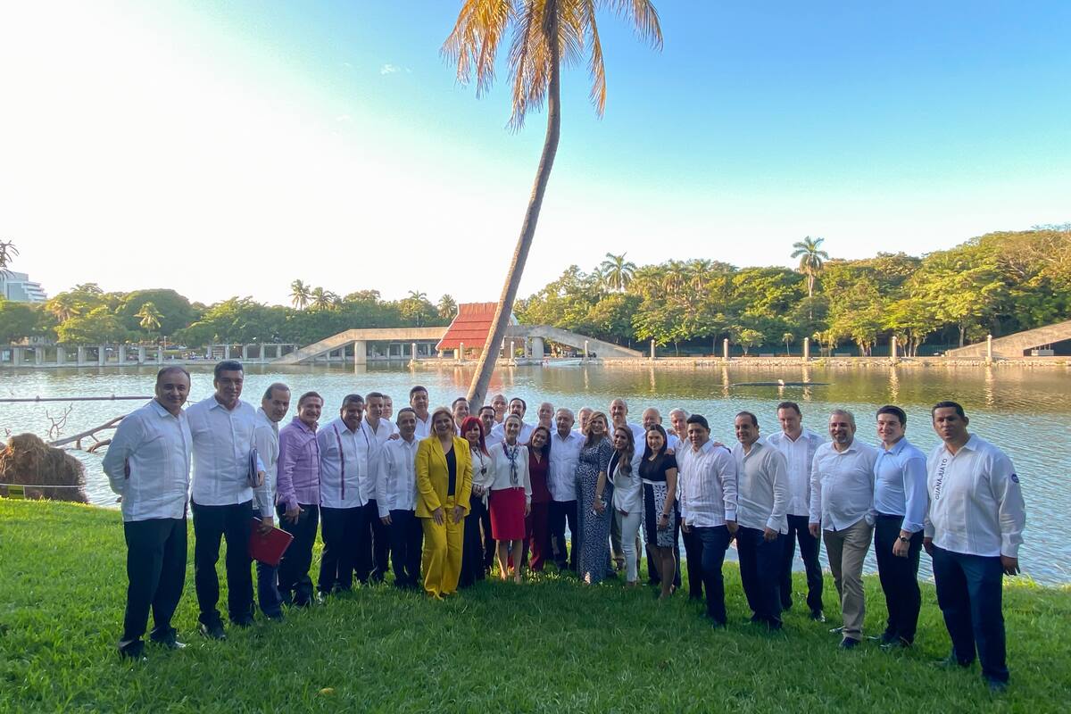 Gobernador panista de Guanajuato dice analiza darle "sepultura" a Alianza Federalista