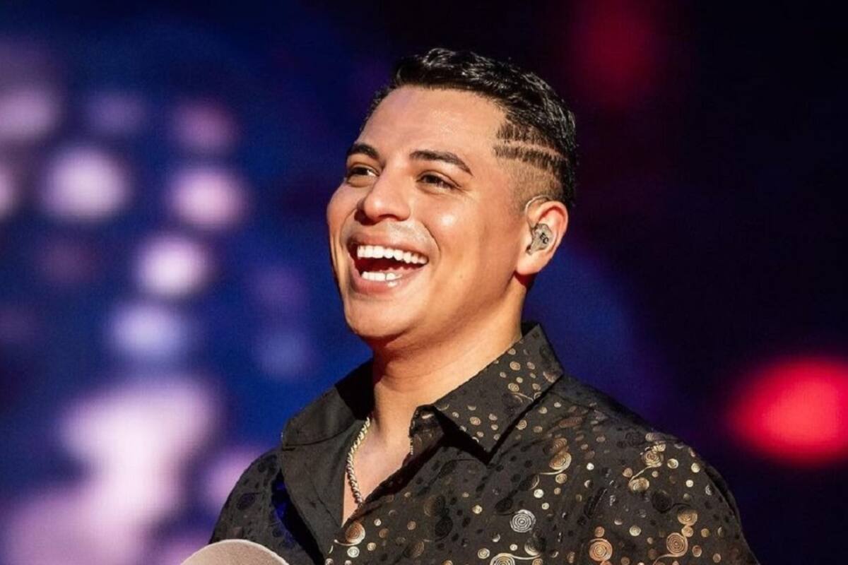 Le roban de nuevo a Eduin Caz