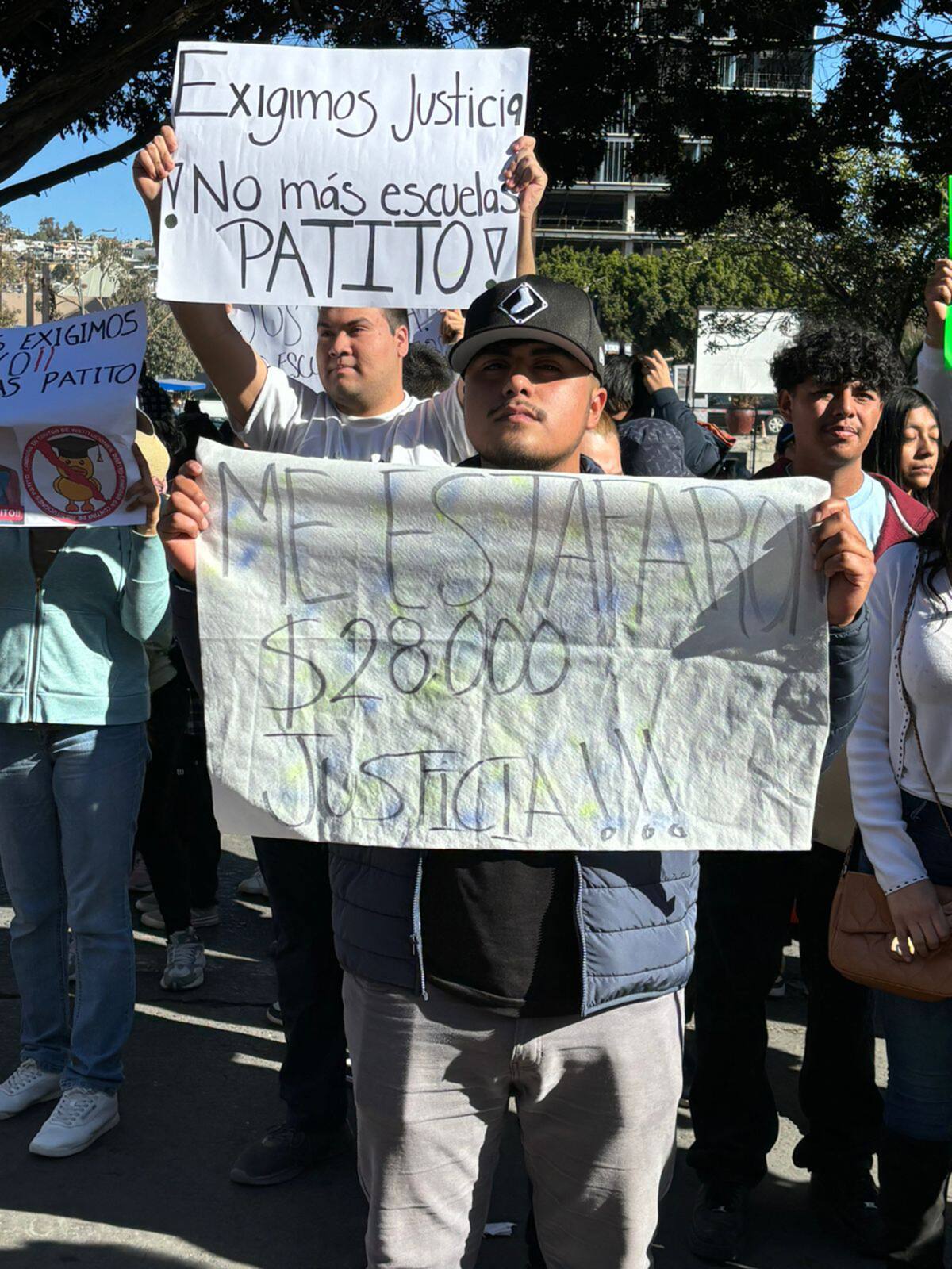 Muchos de los estudiantes señalaron haber sido víctimas de estas "escuelas patito".