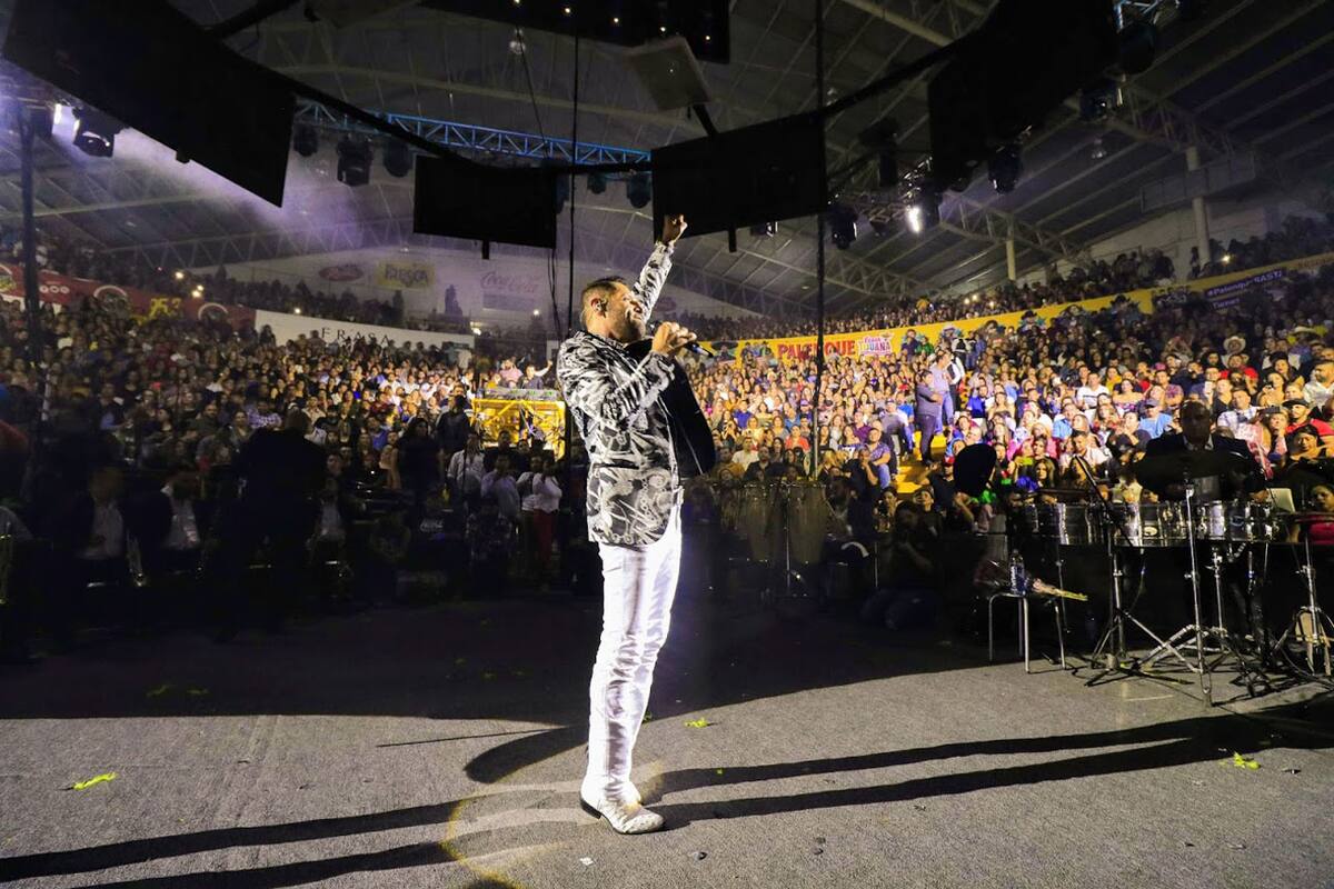 Conquista de nuevo Pancho Barraza a Tijuana en el palenque