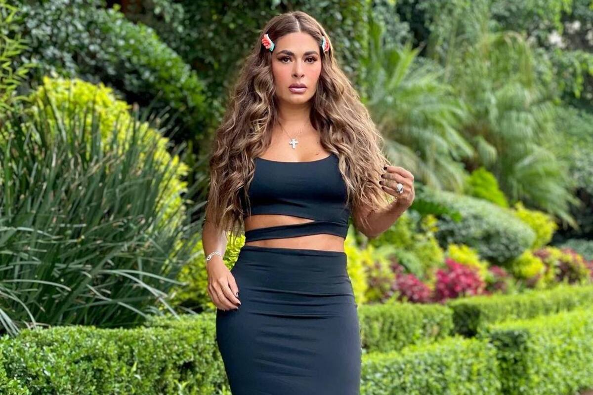 Galilea Montijo muestra su abdomen marcado con este 'oufit'