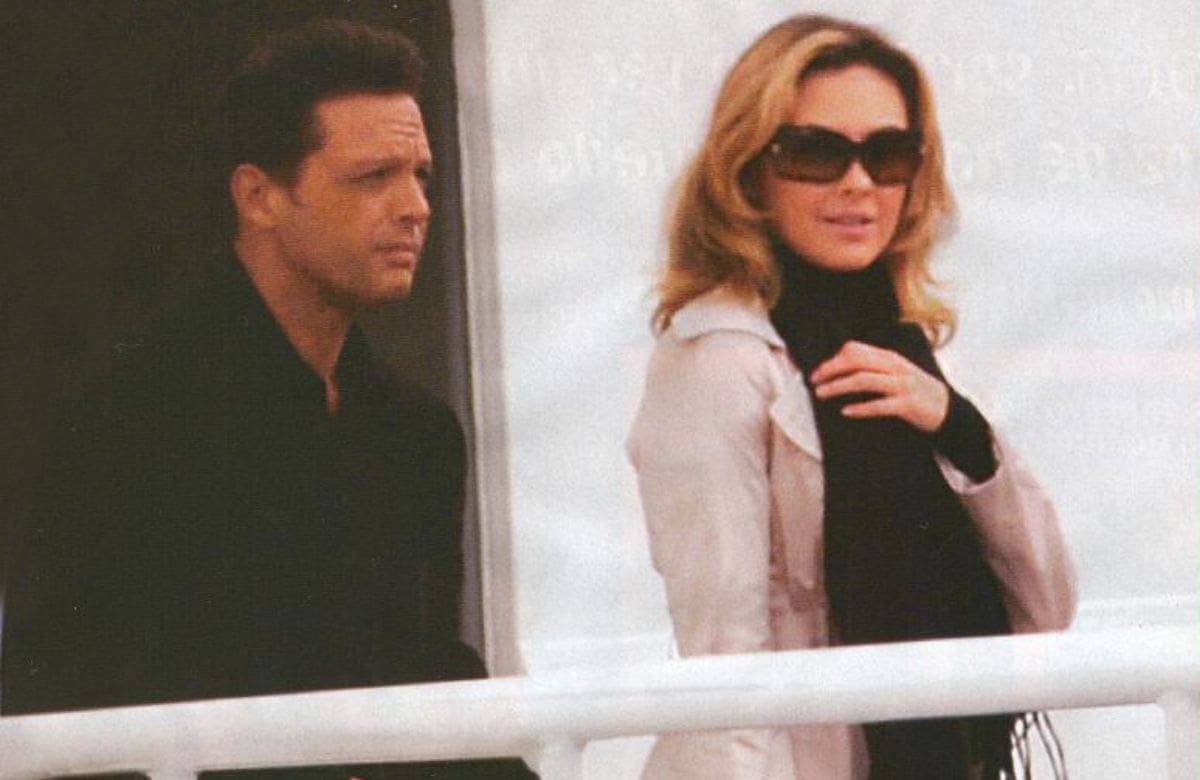 La historia de amor entre Luis Miguel y Aracely Arámbula, que duró cerca de cuatro años y dio como resultado dos hijos, concluyó entre polémicas por pensión alimenticia | Foto: ArchivoGH