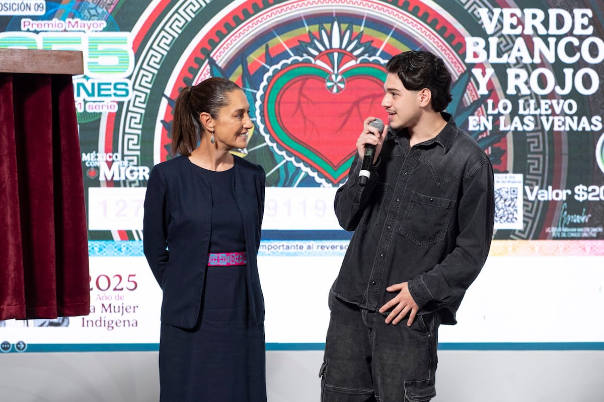 Cuauhtémoc, Ciudad de México, México, 25 de julio de 2025.
La doctora Claudia Sheinbaum Pardo, presidenta Constitucional de los Estados Unidos Mexicanos en conferencia de prensa matutina, “Conferencia del Pueblo”, en el Salón Tesorería de Palacio Nacional. | Foto: Presidencia