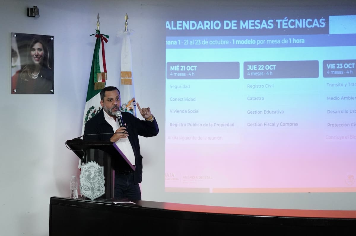 Baja California participa en un modelo nacional para simplificar trámites y servicios públicos, eliminar requisitos innecesarios y agilizar gestiones mediante herramientas digitales. Foto: Cortesía