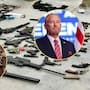 Ronald Johnson informa decomiso de 138 armas rumbo a México y destaca operación encubierta contra tráfico ilegal desde Carolina del Norte