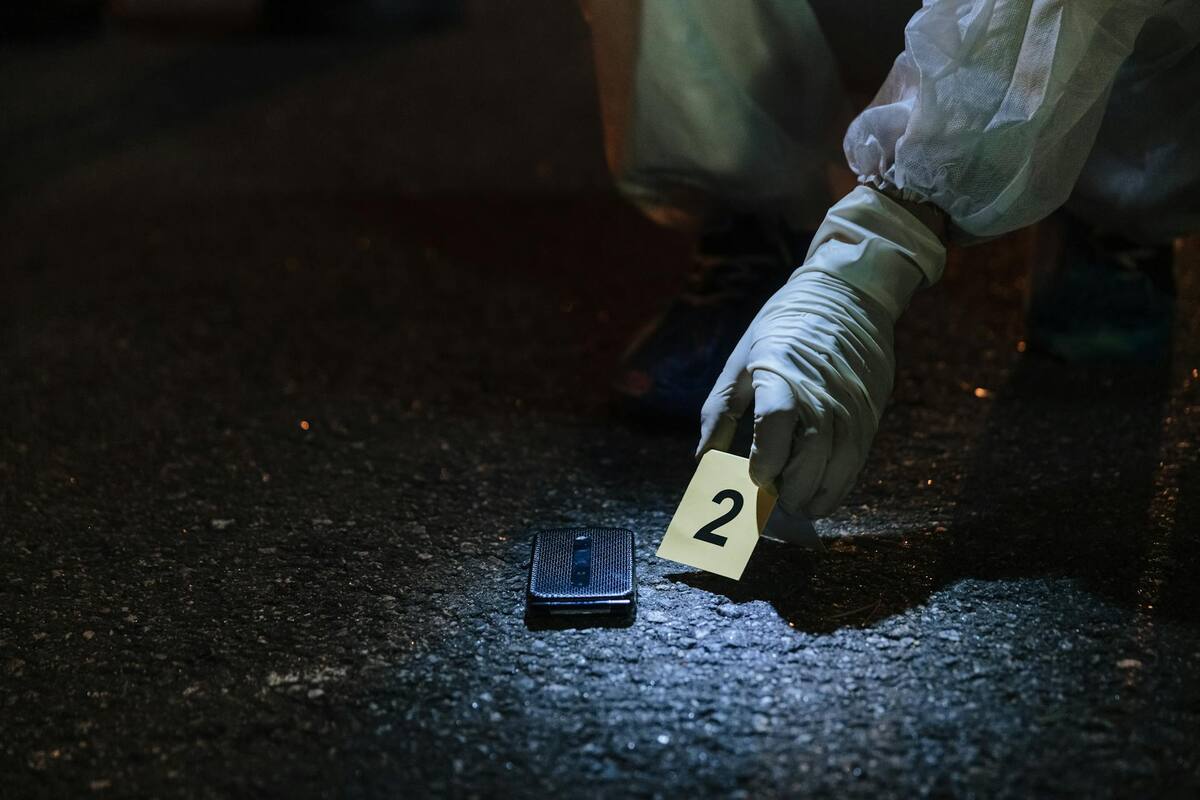 Mujer sale a comer con su novio en Bogotá; en el bar donde fueron hubo una pelea y ella termina muerta