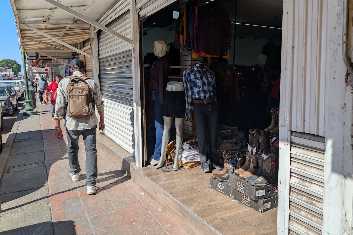 Negocios del Centro de Hermosillo carecen de salida de emergencia por su estructura