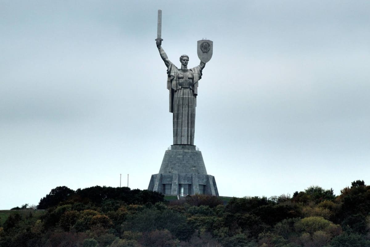 Estatua de la Madre Patria en Kiev, Ucrania: ¿Qué significa?