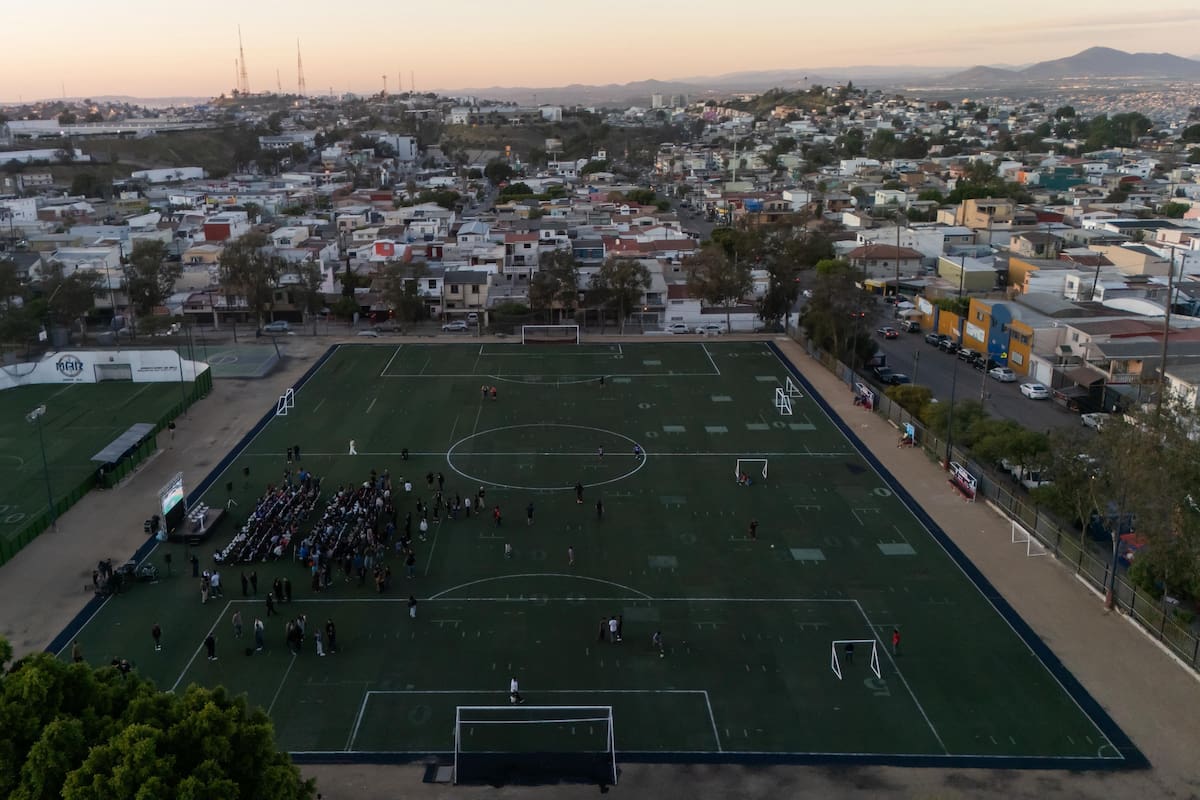 Inauguran rehabilitación de unidad deportiva el Rubí
