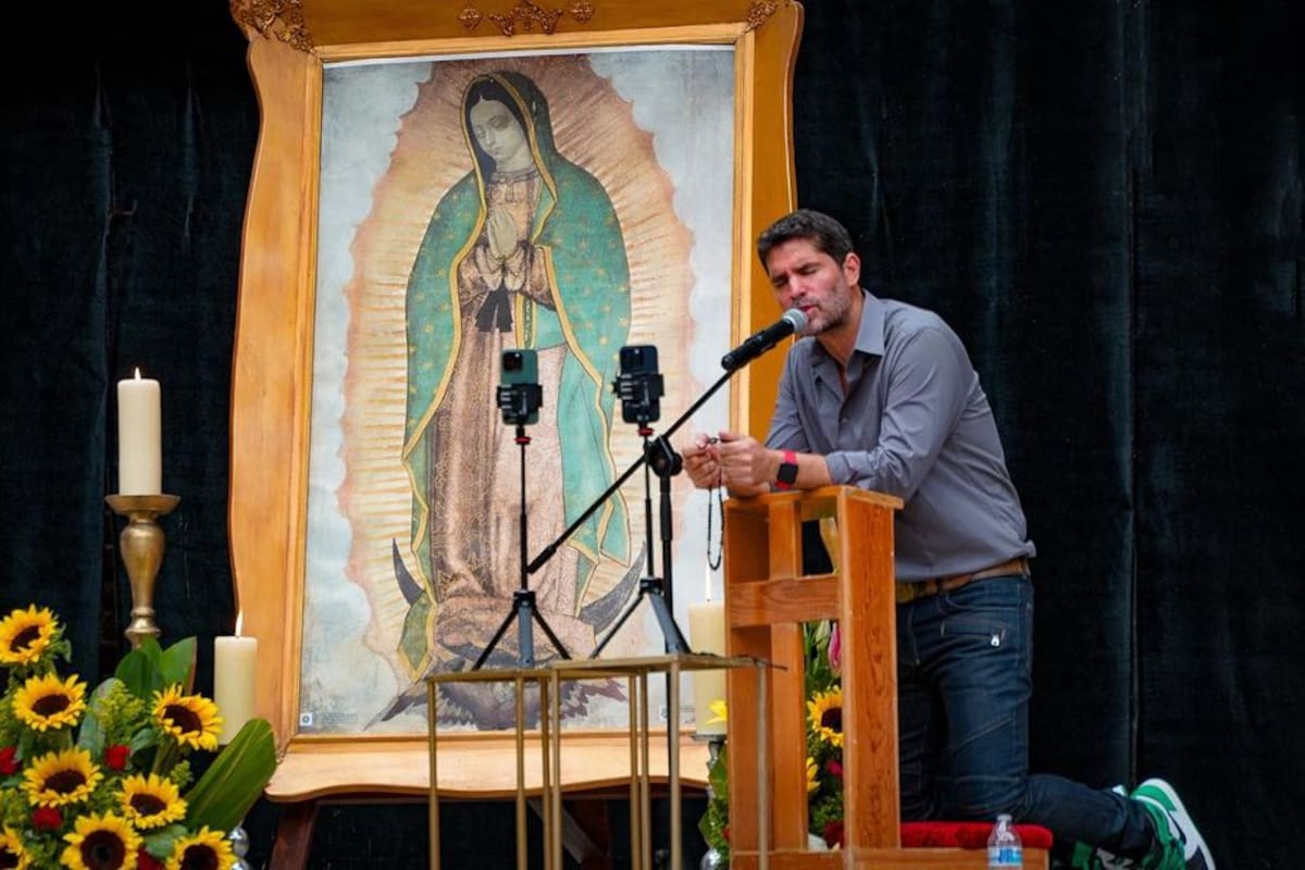 Eduardo Verástegui respalda la invasión de la Embajada de México en Ecuador