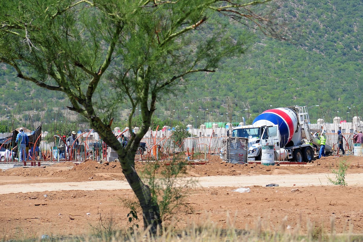 Constructores en Sonora detienen proyectos de vivienda media por incertidumbre económica