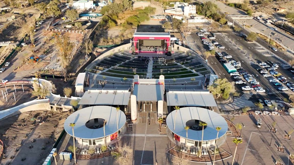 Hermosillo celebra el aniversario de La Sauceda con eventos culturales, que incluye la inauguración del café librería del FCE con la presencia de Paco Ignacio Taibo