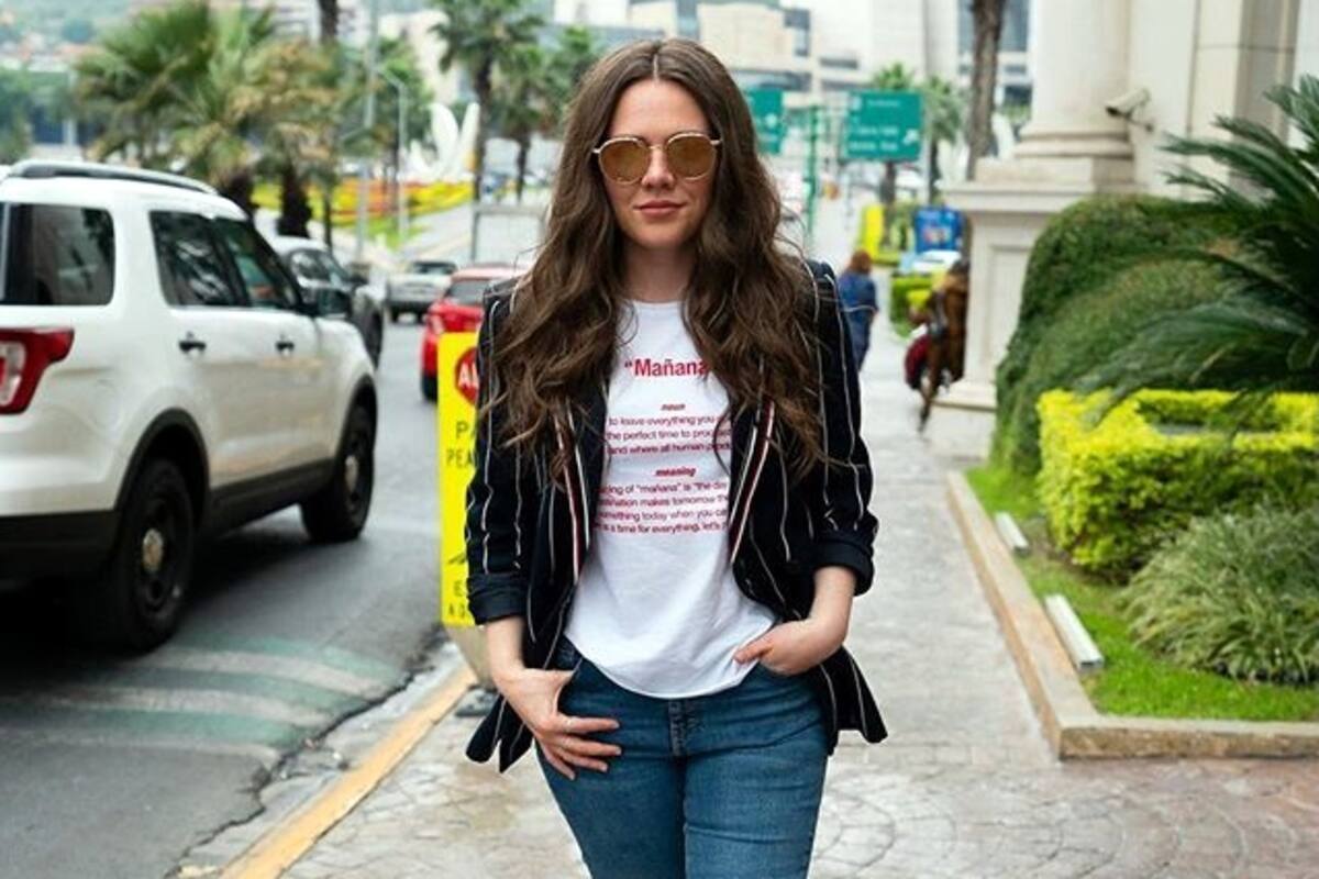 Joy Huerta comparte fotografía junto a su esposa, Diana Atri