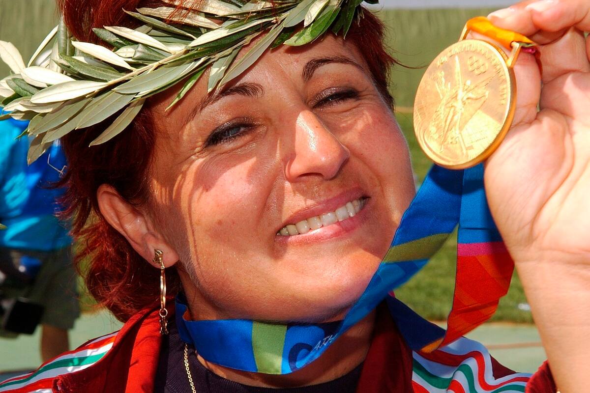 Fallece por Covid la húngara Diána Igaly, campeona olímpica de tiro en 2004