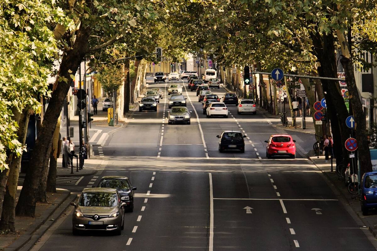 Hoy No Circula: Te decimos que vehículos tendrán que estar resguardados este lunes 27 de diciembre de 2021