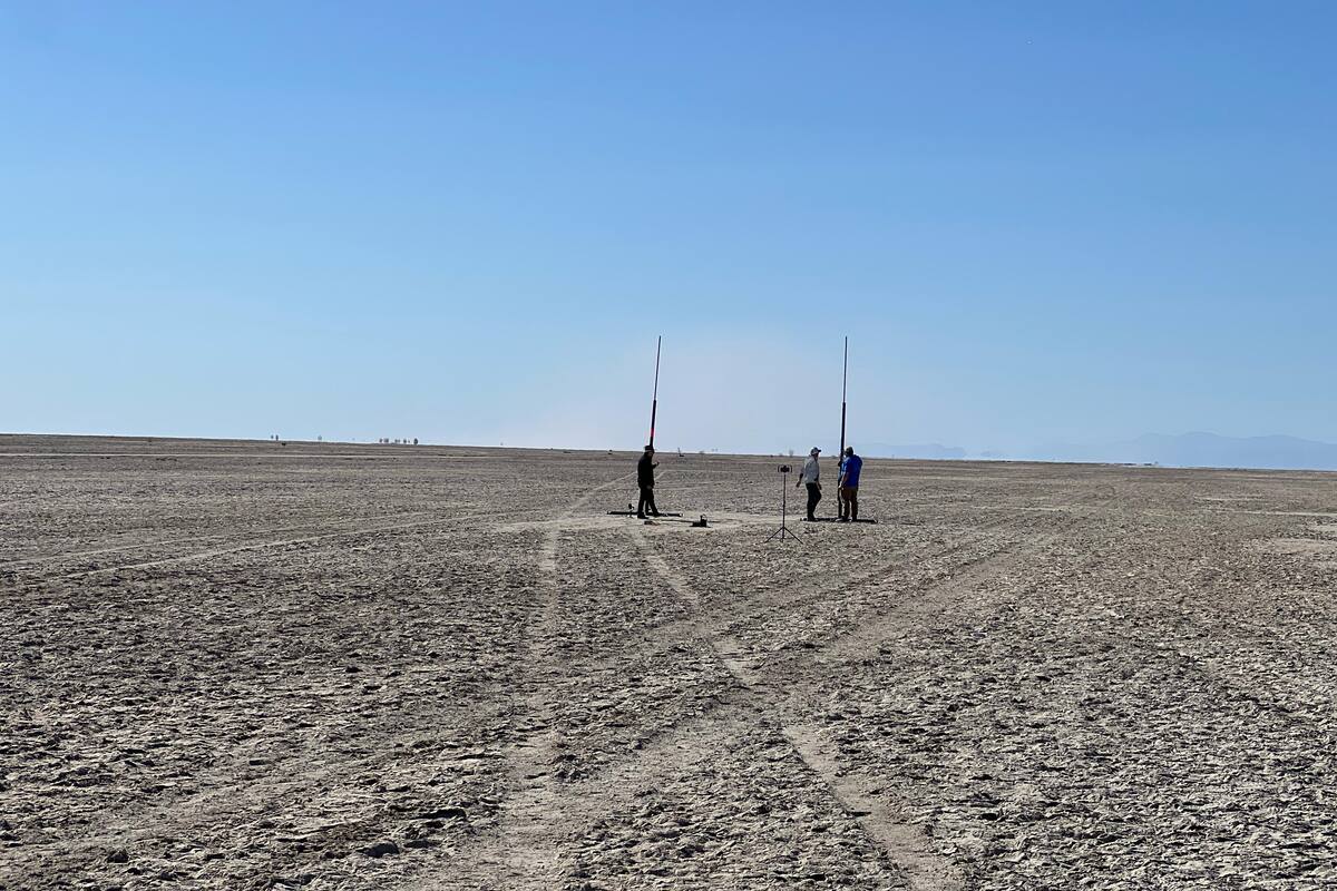 The Rocket Challenge impulsa a jóvenes tijuanenses hacia la ciencia aeroespacial