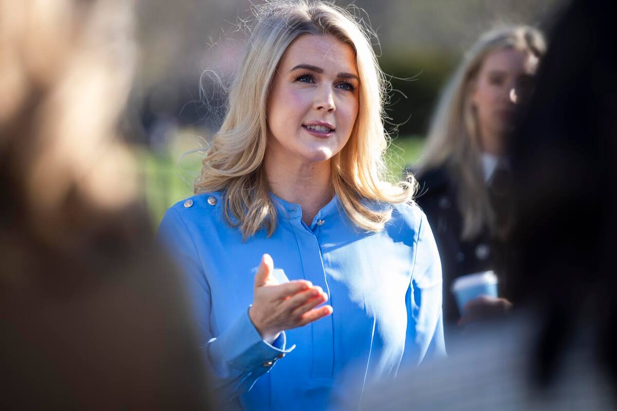 Aranceles generarán nuevos empleos en Estados Unidos, afirma portavoz de la Casa Blanca