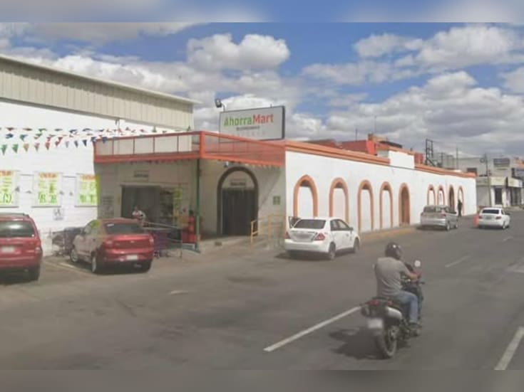 Golpean a mujer por interponer queja de servicio en tienda comercial en Nogales