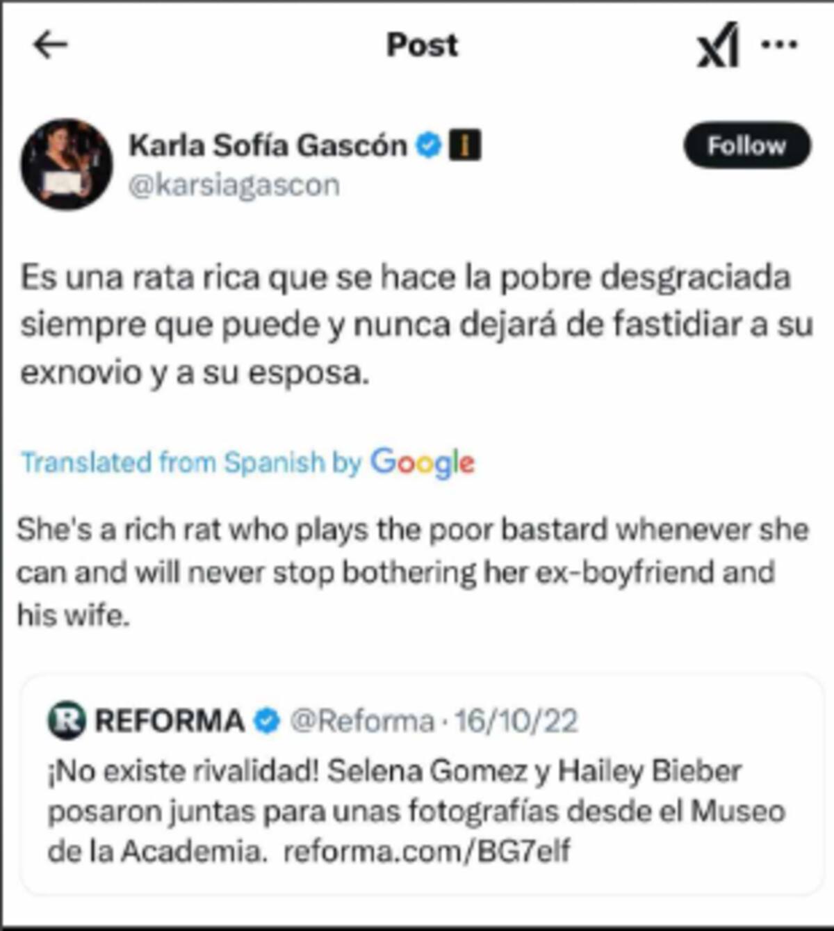 Tuit contra Selena Gomez.