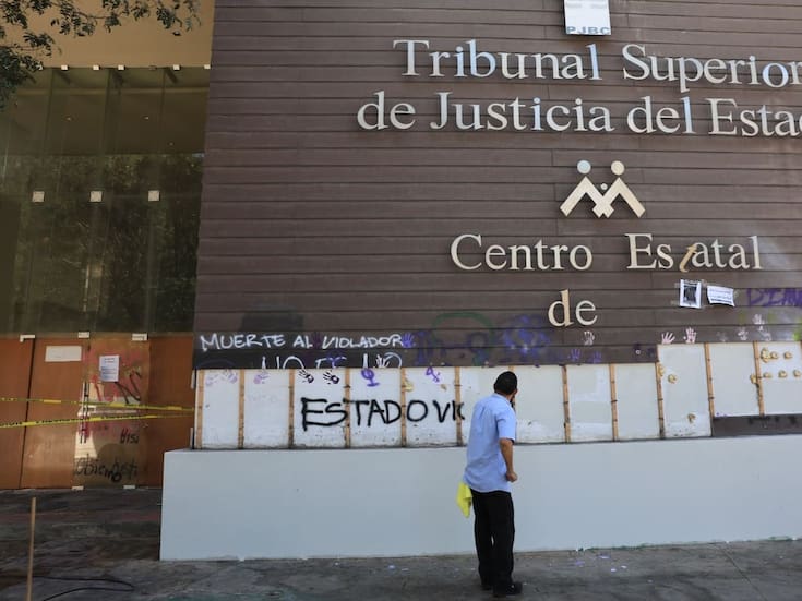 Suspenden juicios en tribunal por daños en sede del Tribunal Superior de Justicia del Estado en Tijuana