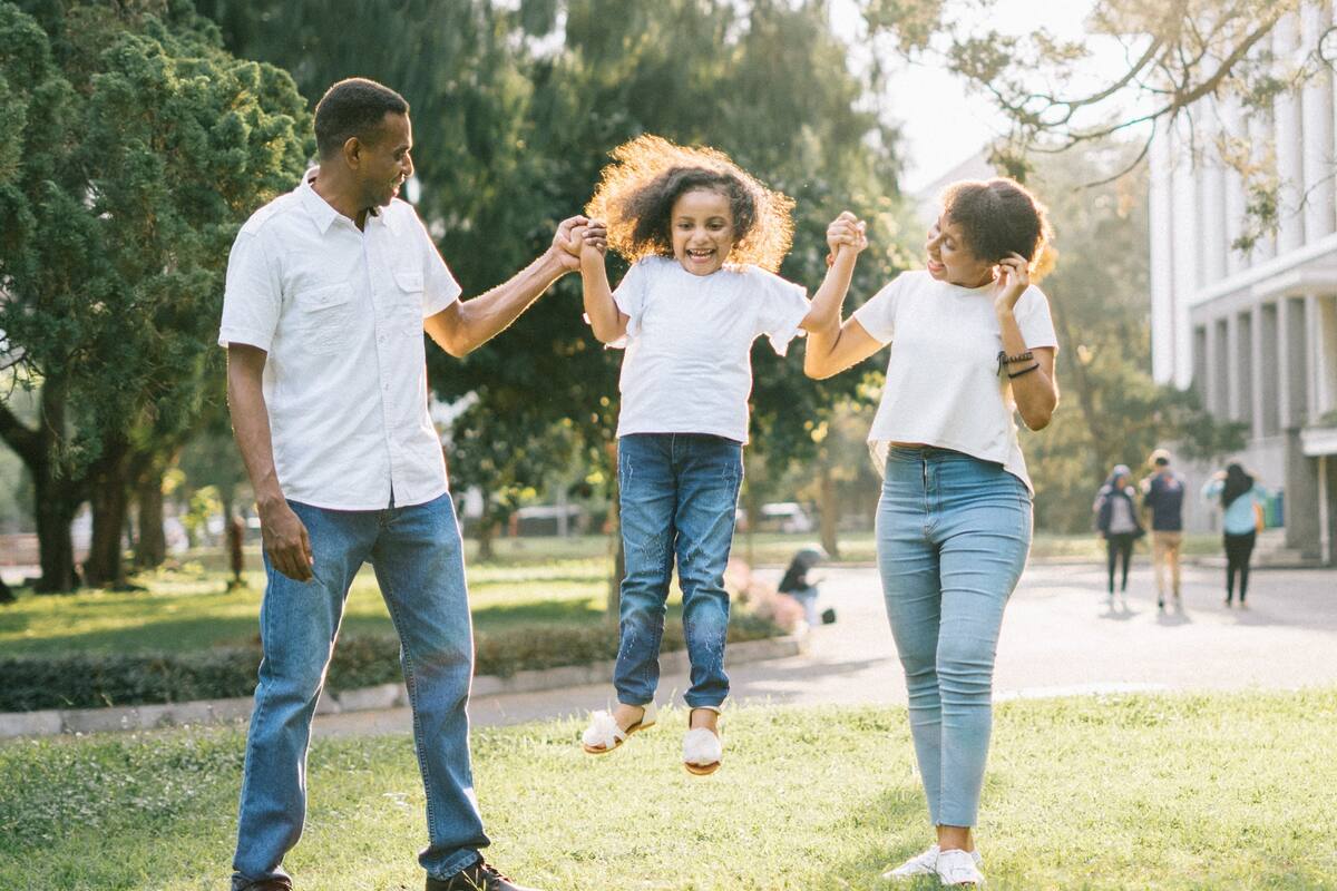 Sindicatos financieros familiares: Decisiones colectivas, deudas compartidas