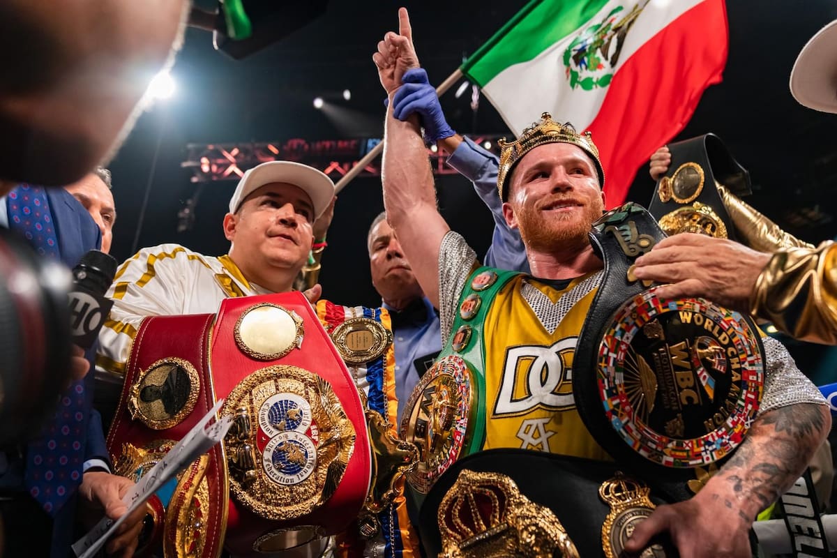 ¡Habrá nuevo campeón! FIB confirma pelea por el título vacante que dejó 'Canelo'