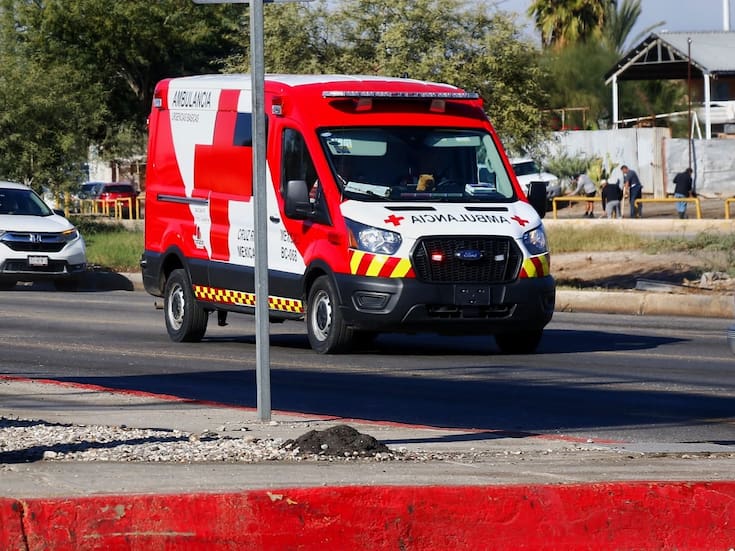 Caen de un andamio y resultan lesionados