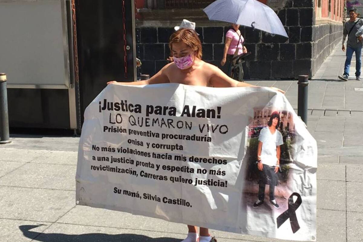 “Me vale una chin…”: Silvia protesta desnuda en el Día de las Madres para exigir que se investigue el homicidio de su hijo