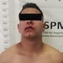 Descubre a hombre forzando el cerco de su casa y es golpeado brutalmente