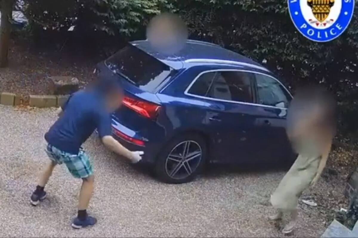 VIDEO: Mamá lucha contra hombres que intentaban robarse su auto con su hijo adentro
