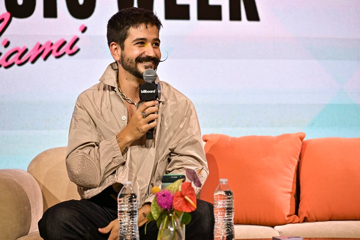 Camilo considera como propia la música popular mexicana