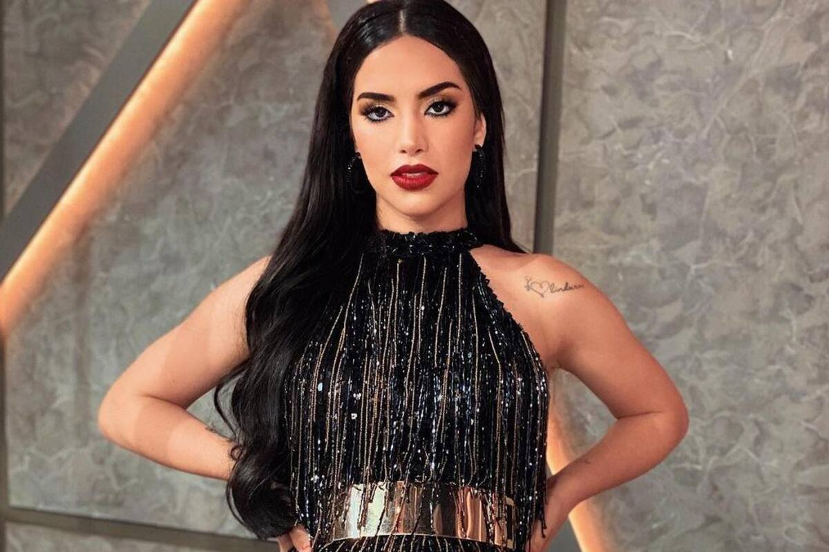 Kimberly Loaiza deleita a sus fanáticos con este baile