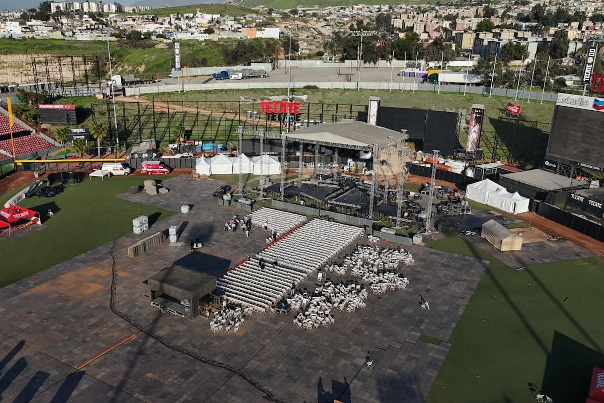 Alistan estadio para Carin León en Tijuana