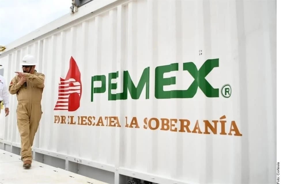 La decisión ocurre poco después de que Fitch Ratings mejorara la calificación de Pemex de “BB” a “BB+” en moneda local y extranjera, con perspectiva estable.