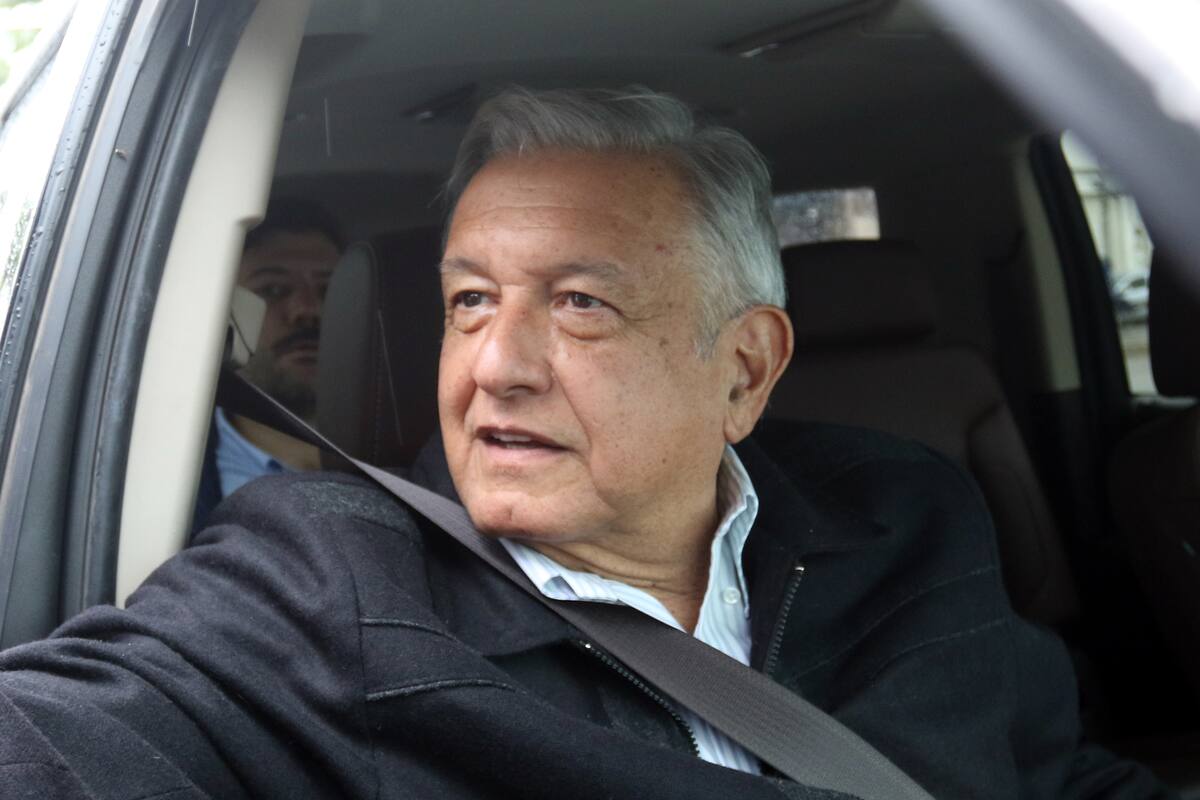 Xóchitl Gálvez exhorta a AMLO a atender las acusaciones de financiamiento corrupto de su campaña del 2006