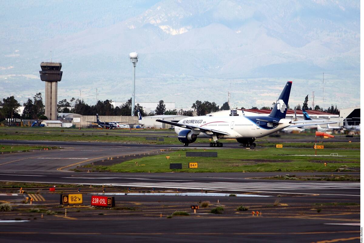 Aeroméxico anuncia cancelación de vuelos internacionales por el coronavirus
