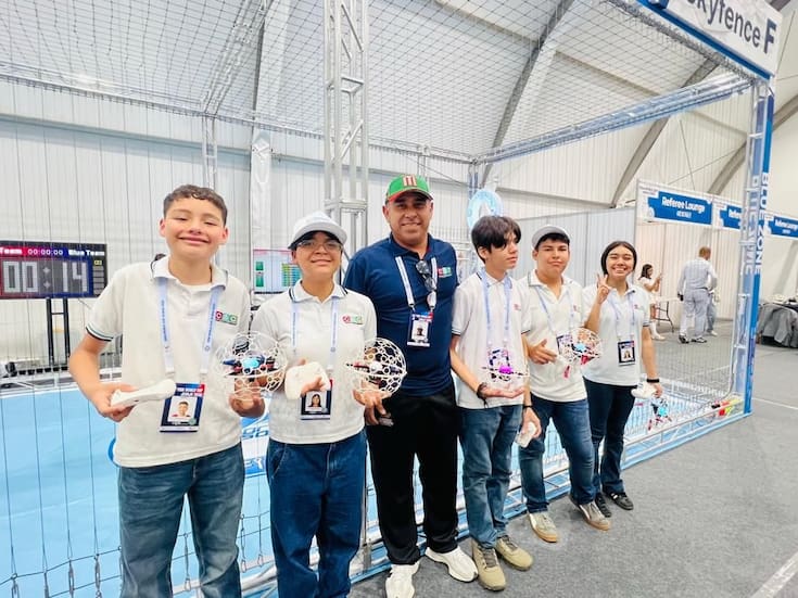 Cachanillas destacan en debut internacional de “Dronesoccer” en Corea del Sur