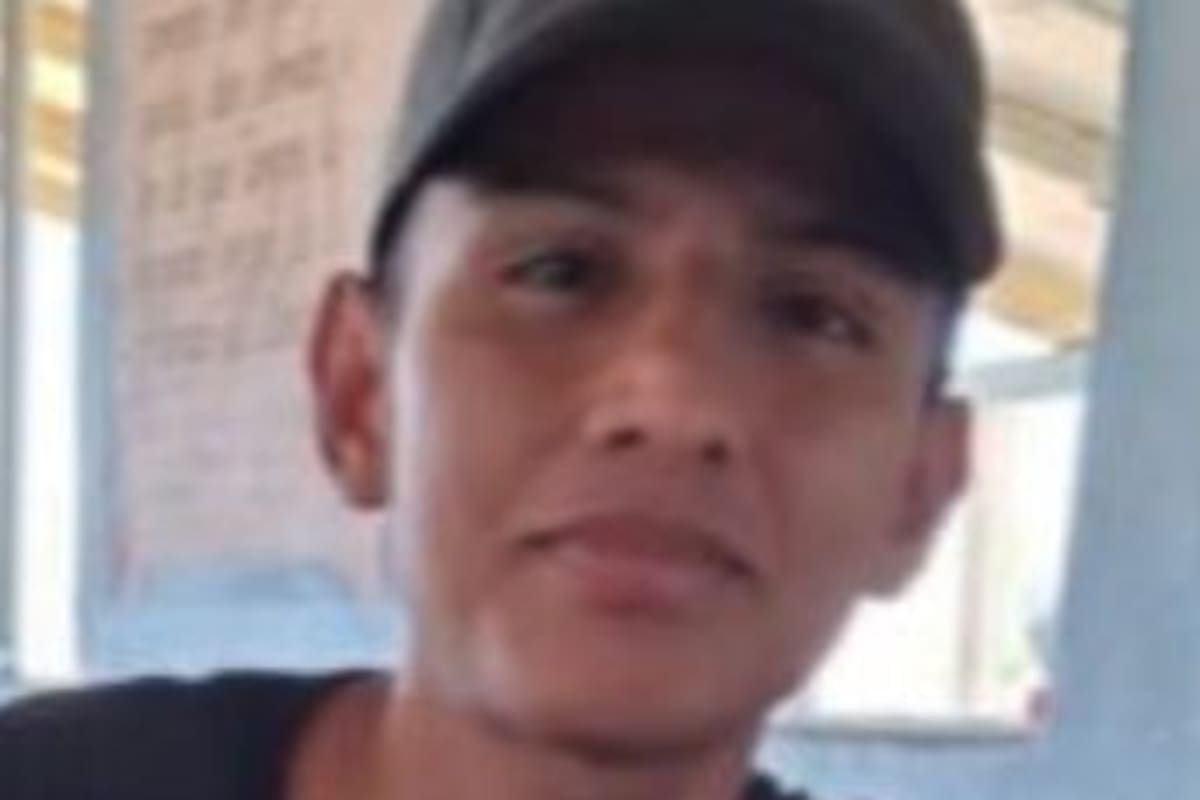 Se busca a Gustavo Reyes Méndez de 26 años de edad