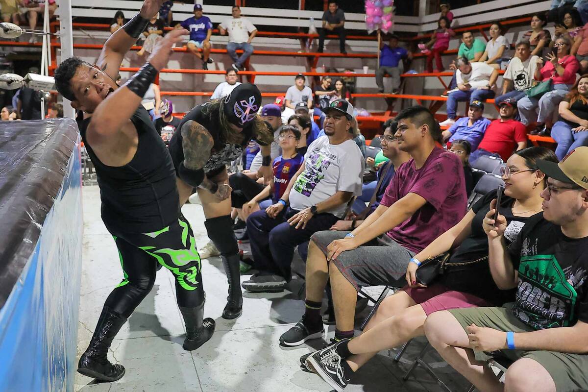 El Elegido y Raptor derrotan a Willy Cortez y Dios del Inframundo en Hermosillo