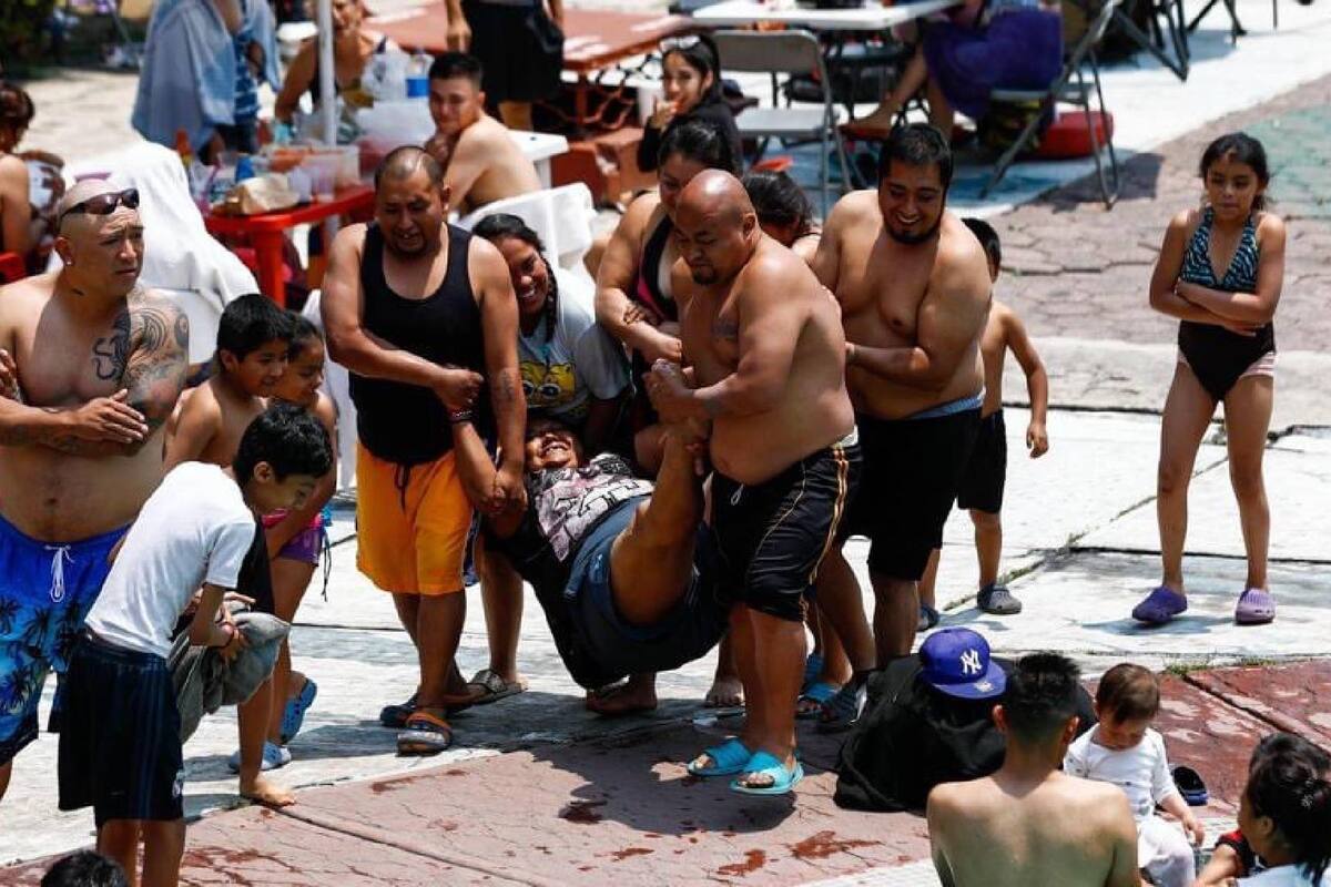 Atascado, así se encontraba el balneario Elba en Iztapalapa
