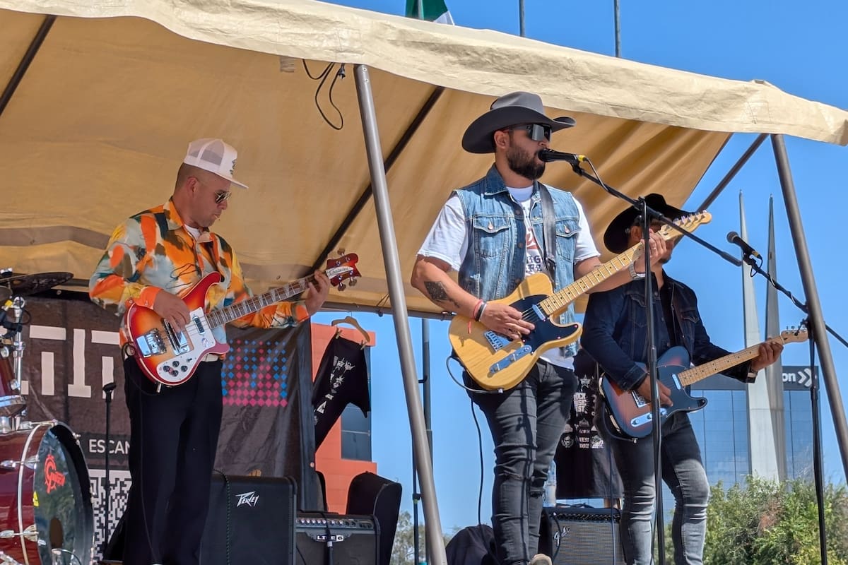 Portátil redefine el sonido del desierto