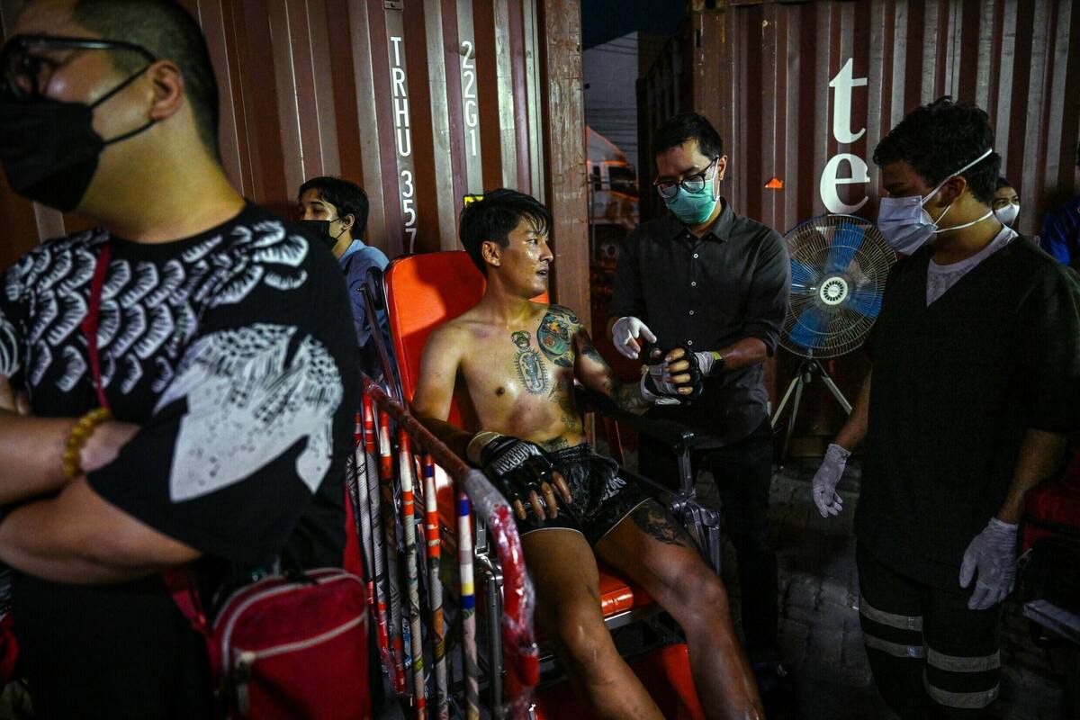 Fight Club Thailand. | Foto: Lillian Suwanrumpha (AFP)
