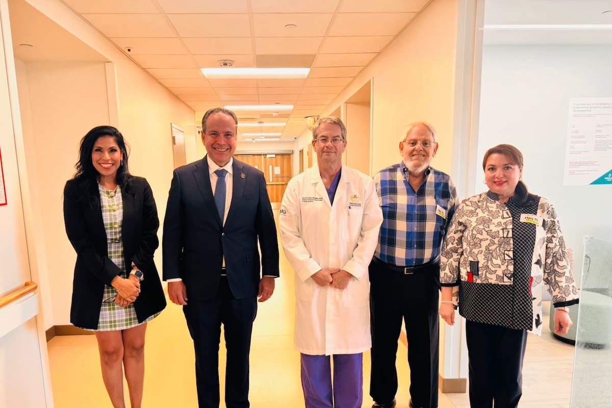 Impulsa Astiazarán capacitación médica internacional para personal de Hermosillo en Phoenix