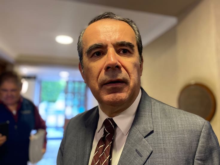 Renuncia de titular de FGR genera incertidumbre