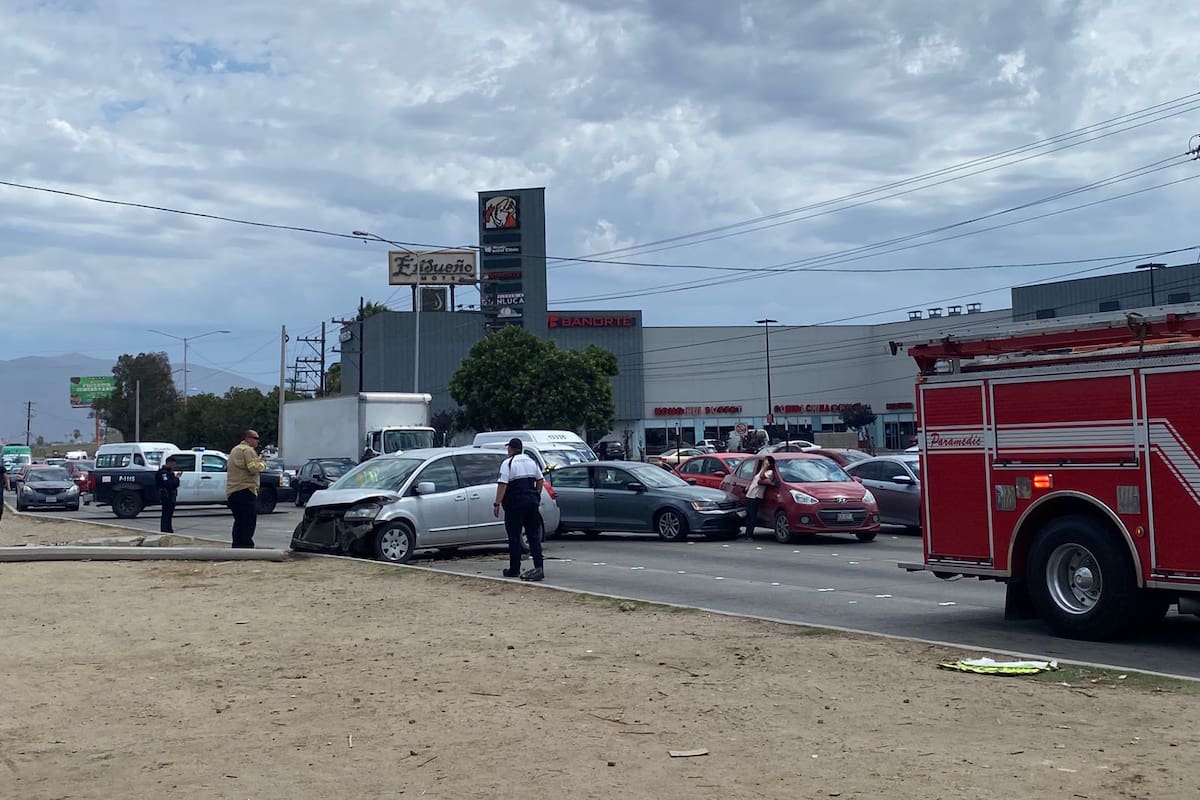 Registran carambola en calzada Tecnológico