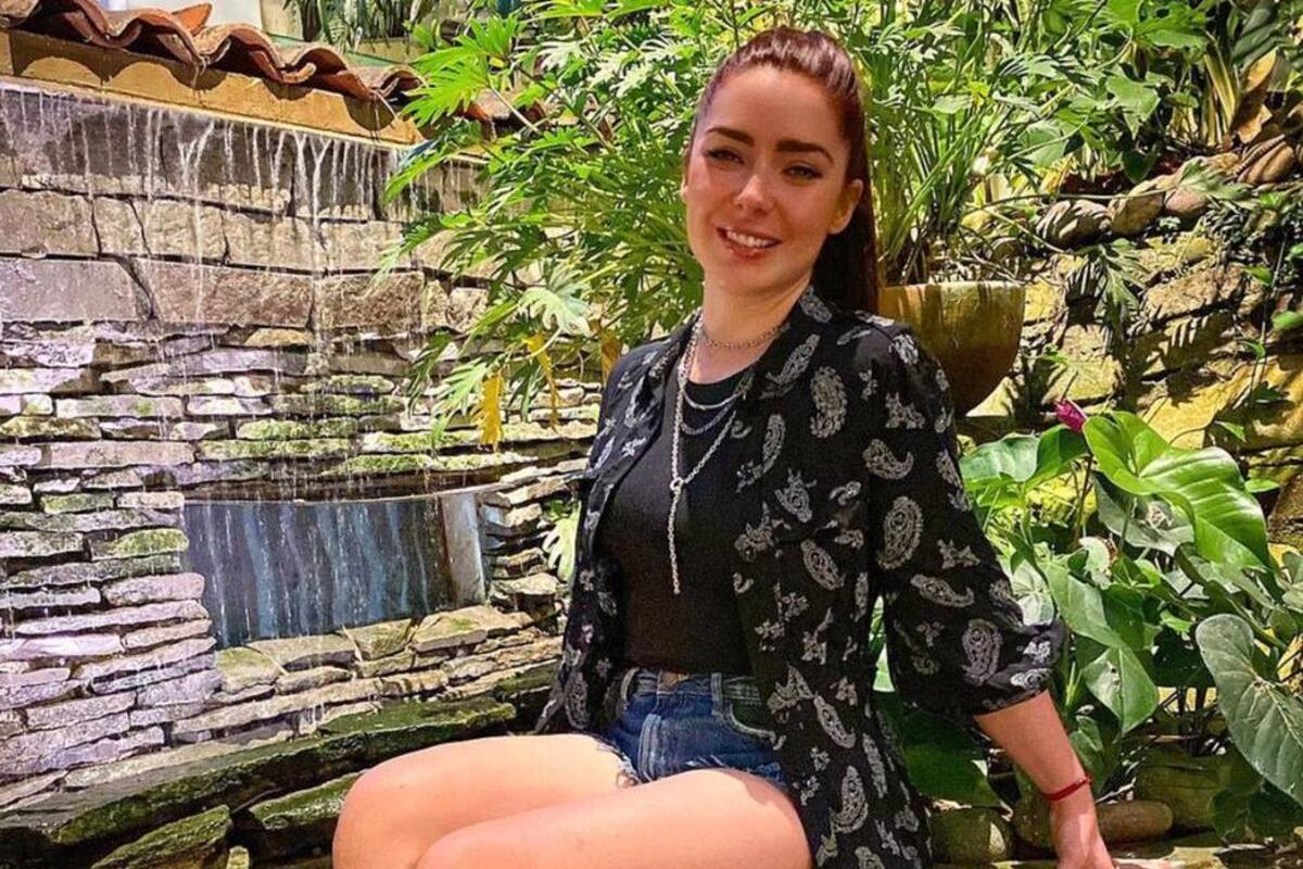 Ariadne Díaz aclara los rumores sobre los supuestos "implantes" en sus pompis