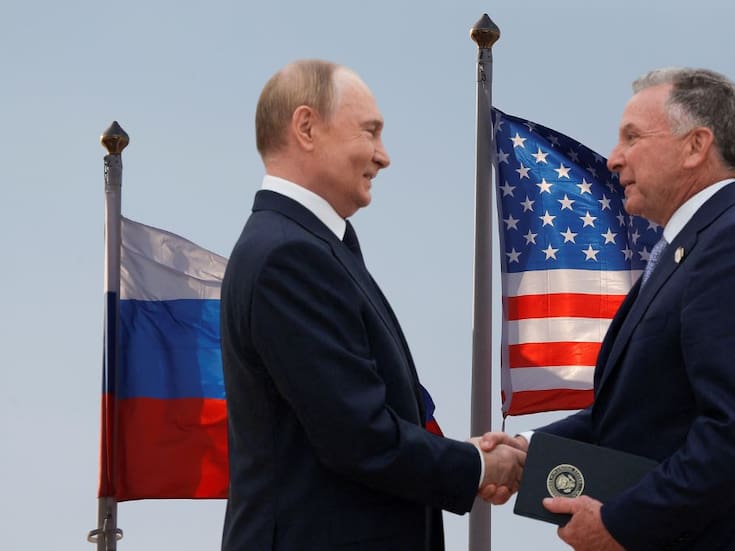 Putin y el enviado de Trump se reunirán en Moscú para revisar el plan de paz de Estados Unidos y definir la postura rusa sobre el conflicto en Ucrania este martes